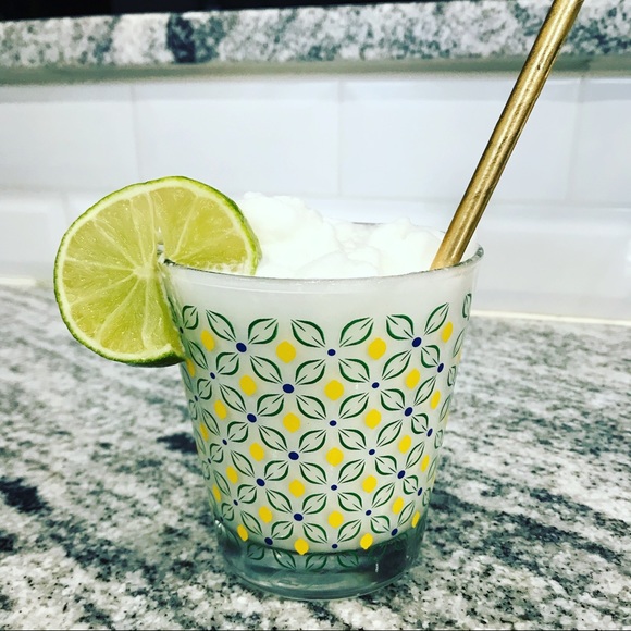 Meet your Posher, Karen - Picture 1 of 1